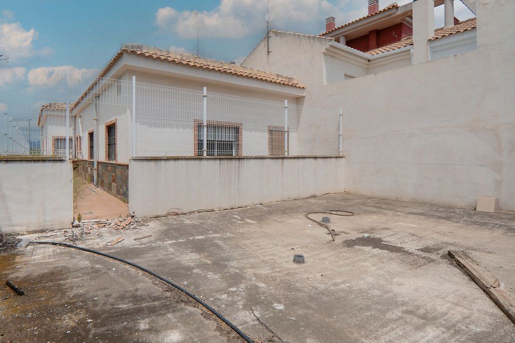 Vista exterior de Casa adosada en venda en Fortuna