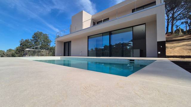 Casa-chalet en Venta en Begur pueblo