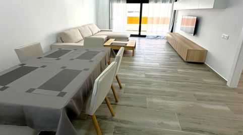 Foto 3 de Apartamento en venta en Calle Ramon Gallud, 139, Las Piscinas Naturales, Torrevieja