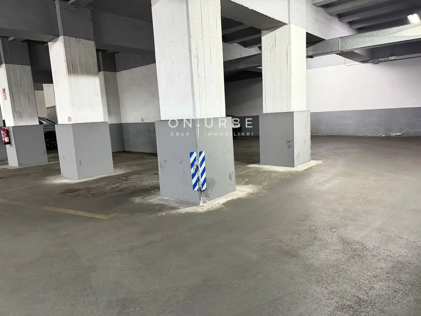 Einzelparkplatz zum Verkauf in Calle Aragó, imagen 4