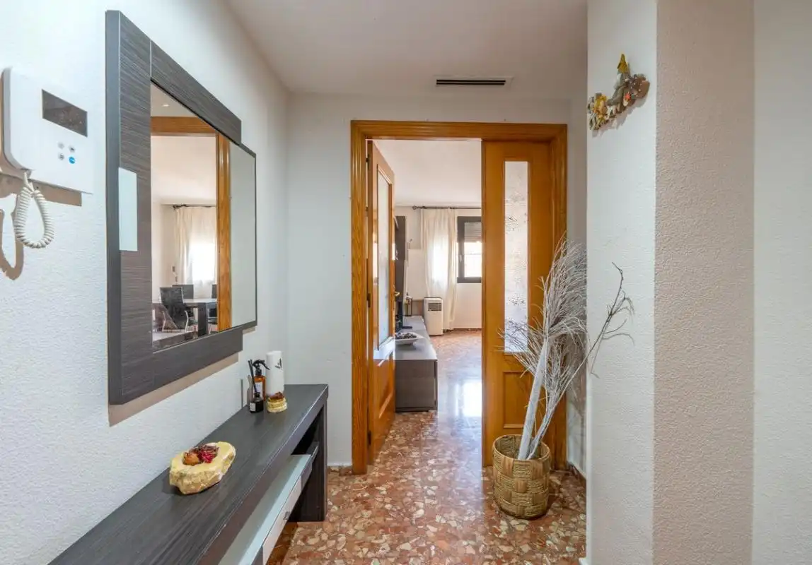 Flat with lift for sale in Avinguda de València, imagen 20