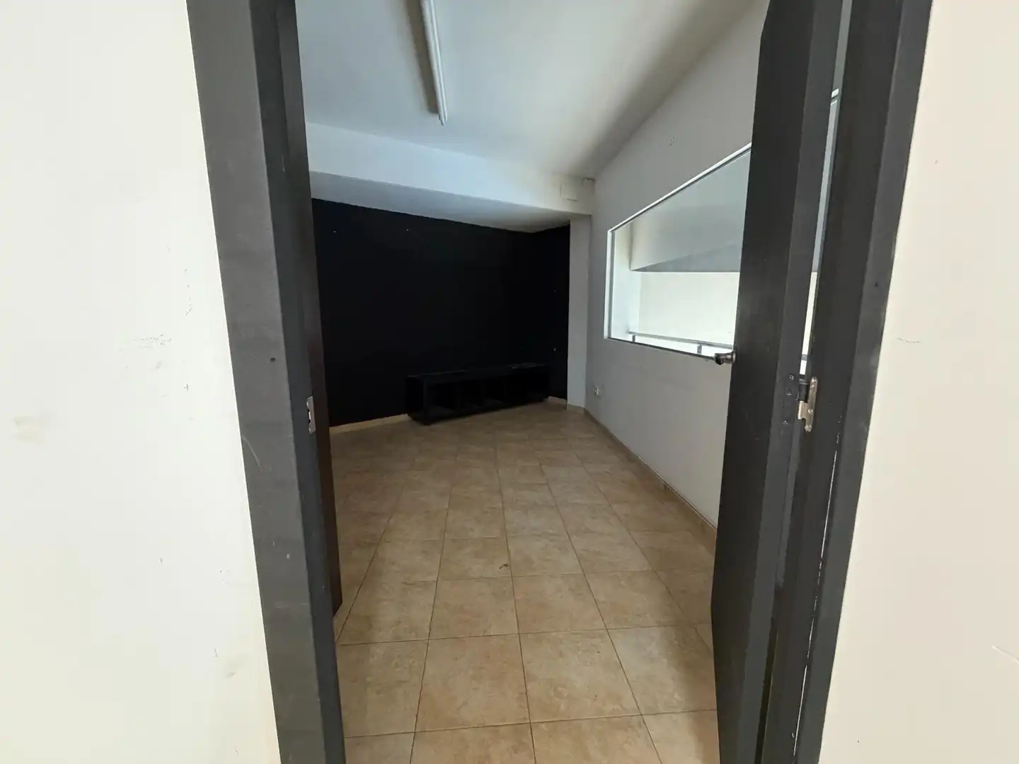 Gewerbefläche zur Miete in Carrer de Carles Riba, imagen 14
