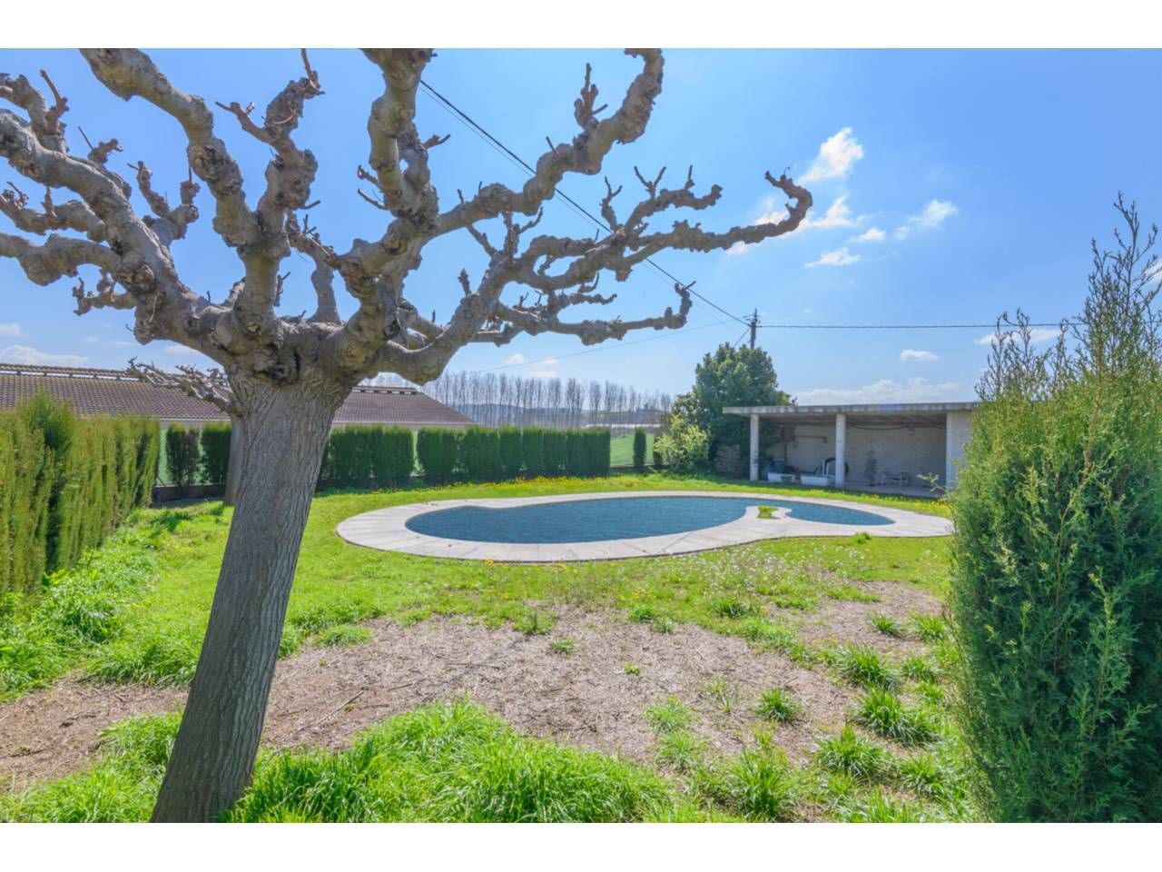 Jardí de Finca rústica en venda en Manresa amb Jardí privat, Terrassa i Piscina
