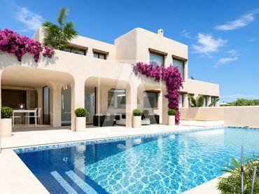Villa con piscina in vendita a Pinar del Advocat - Cometa