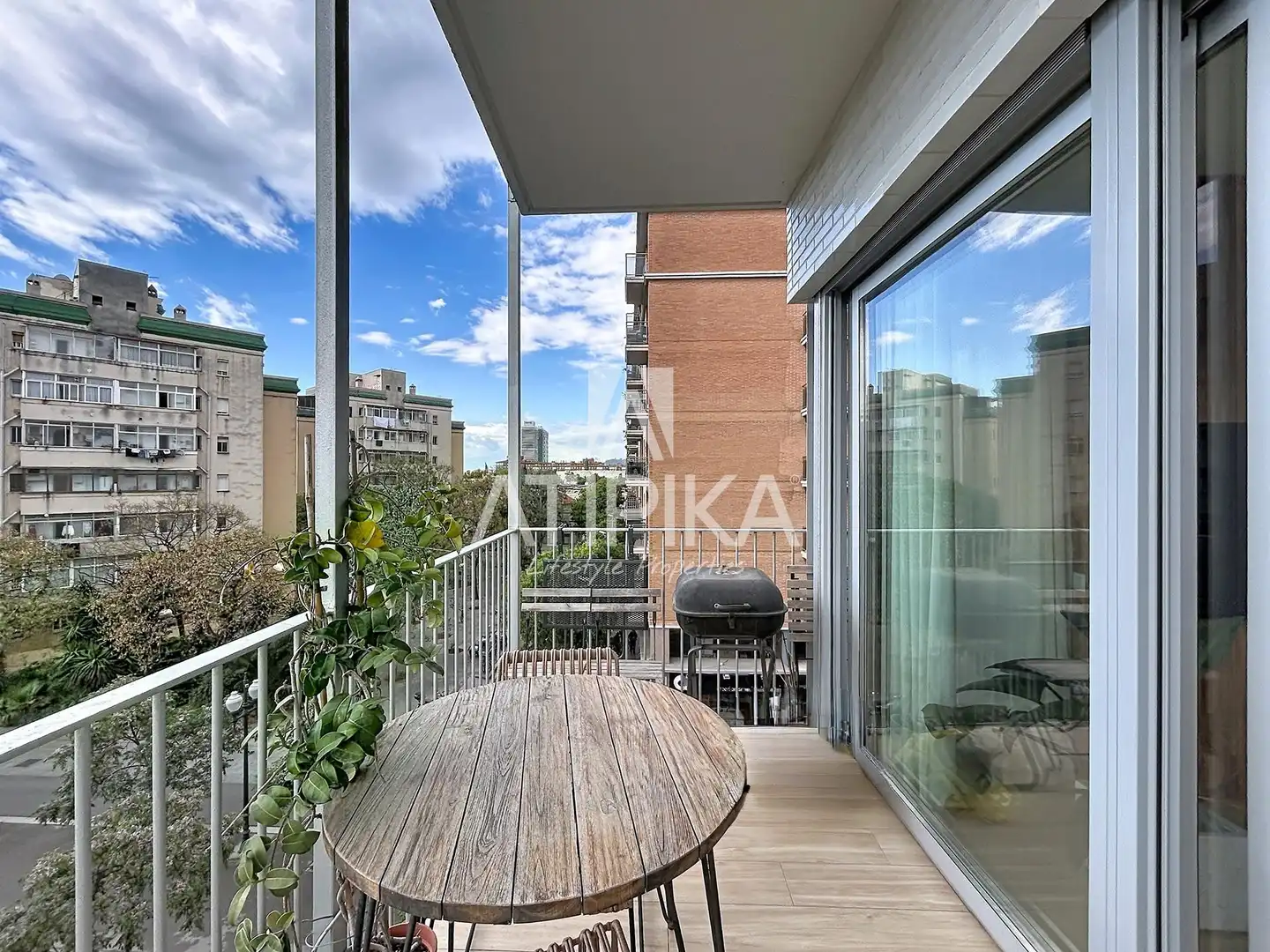 Balcony of Flat for rent in Barcelona  with Air Conditioner, Parquet flooring and Terrace