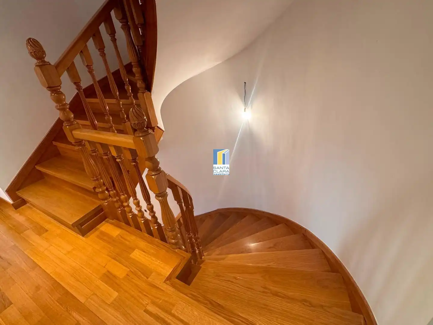 Casa adosada en venda en Zamora Capital  amb Calefacció, Jardí privat i Parquet