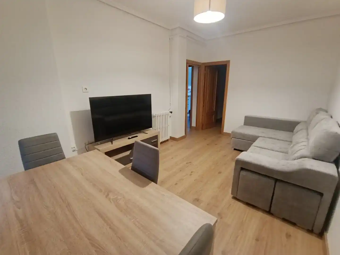 Living room of Flat for share in Zona Alta