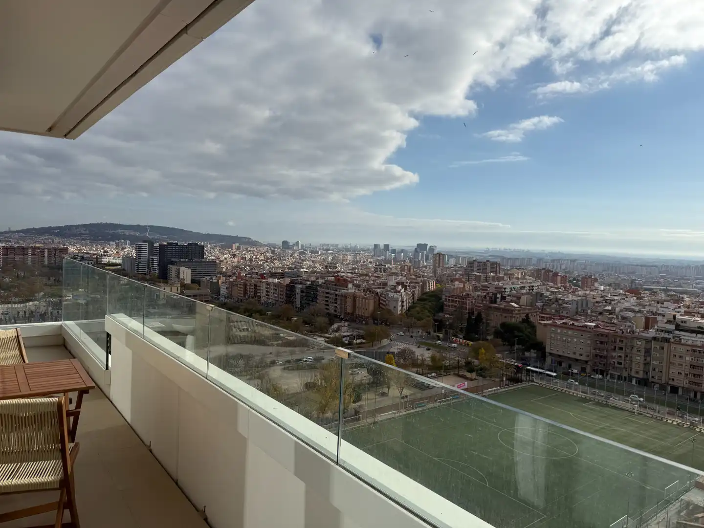Terrasse von Wohnung zur Miete in Esplugues de Llobregat mit Klimaanlage, Heizung und Terrasse