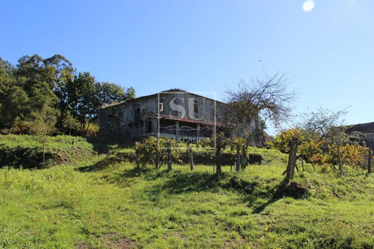 Casa rústica amb jardí en venda a As Neves, imagen 48