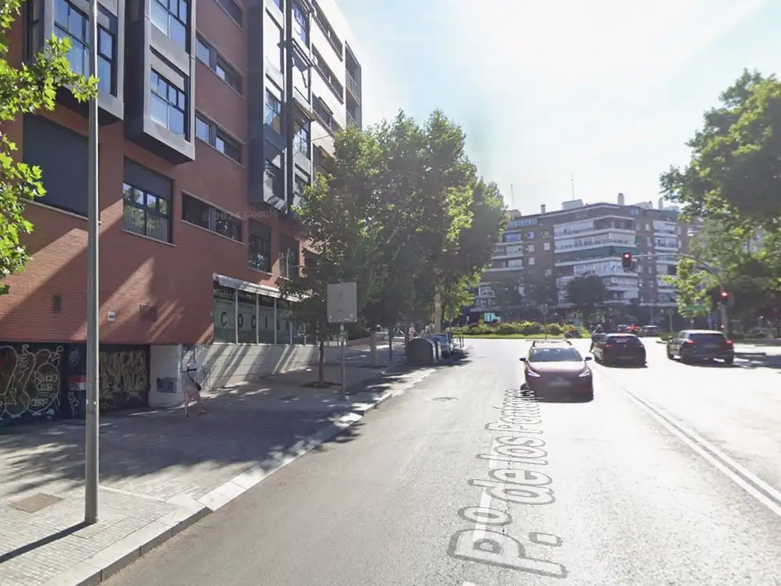 Außenansicht von Garage zur Miete in Madrid