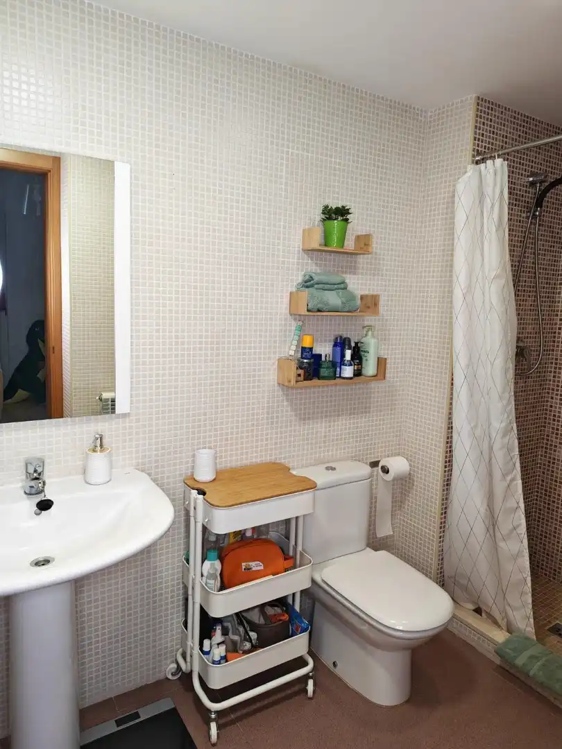 Bathroom of Attic for sale in Muro de Alcoy  with Air Conditioner, Heating and Storage room