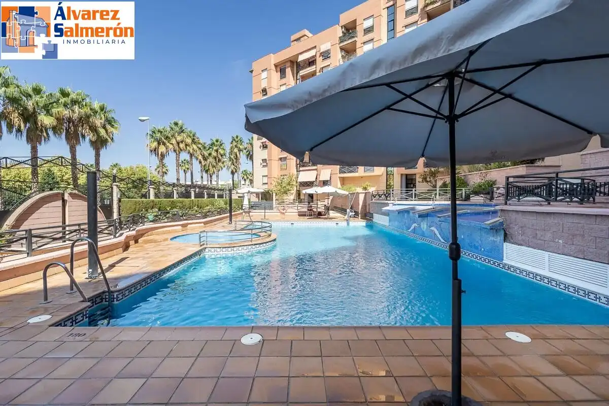 Rez-de-chaussée avec piscine à vendre à Calle PDTA RAFAEL GAGO PALOMO, imagen 3