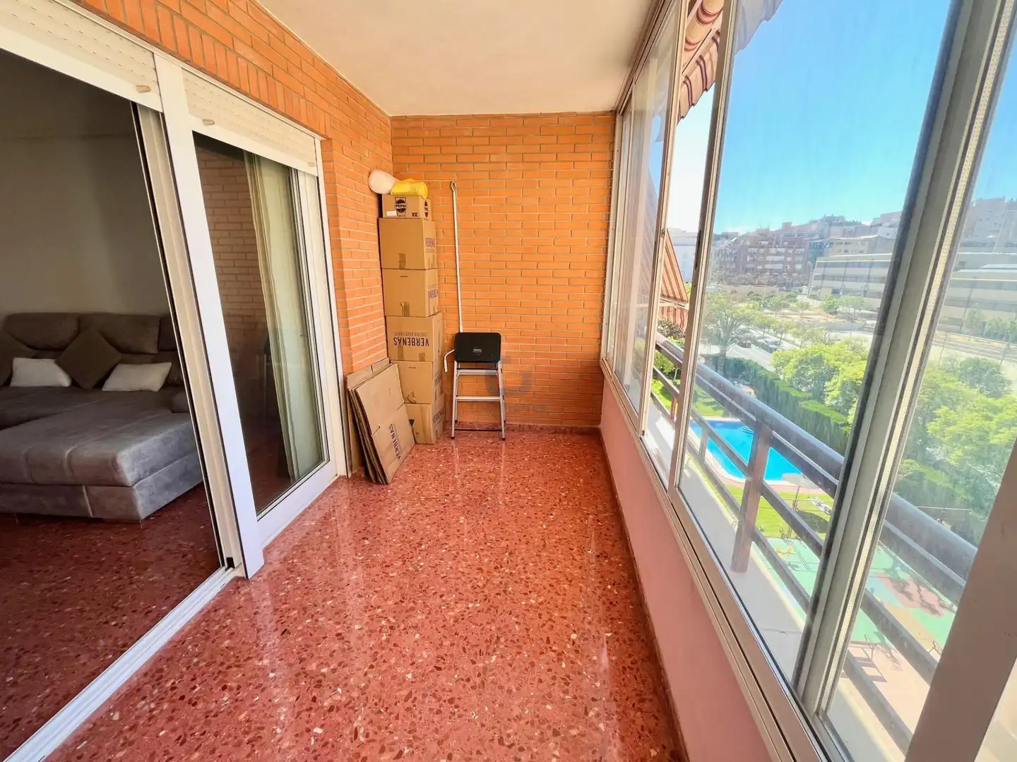 Terraza de Piso en venta en Alicante / Alacant con Jardín privado, Terraza y Piscina comunitaria