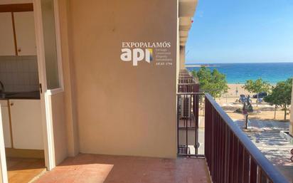 Balcony of Flat for sale in Palamós