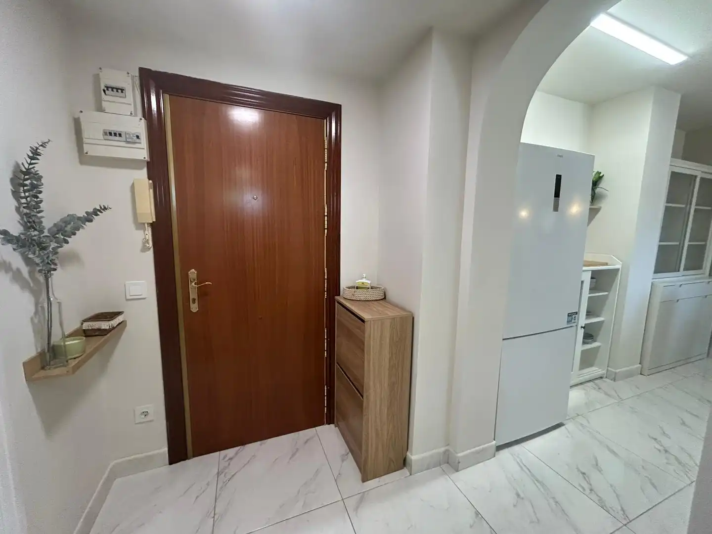Piso de alquiler en Estepona con Aire acondicionado, Terraza y Amueblado