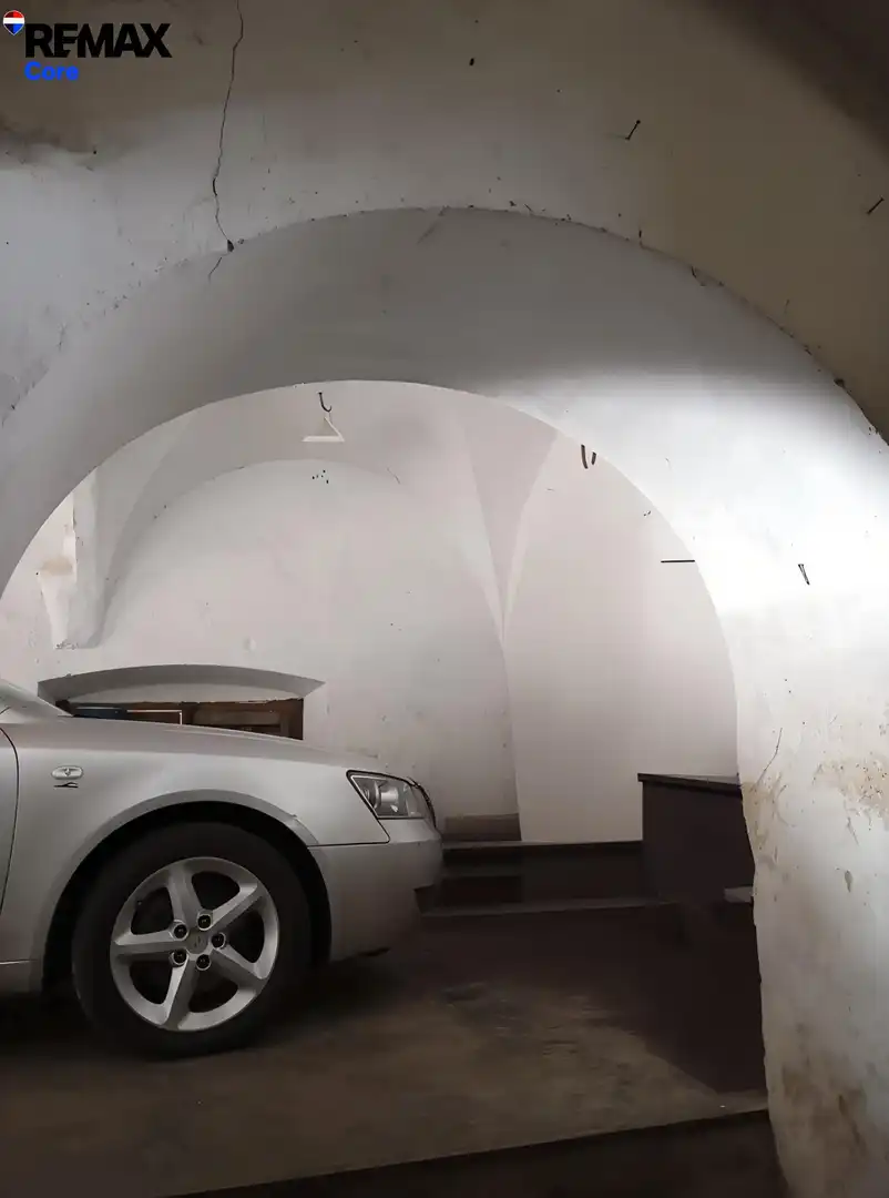 Garage zum Verkauf in Montánchez