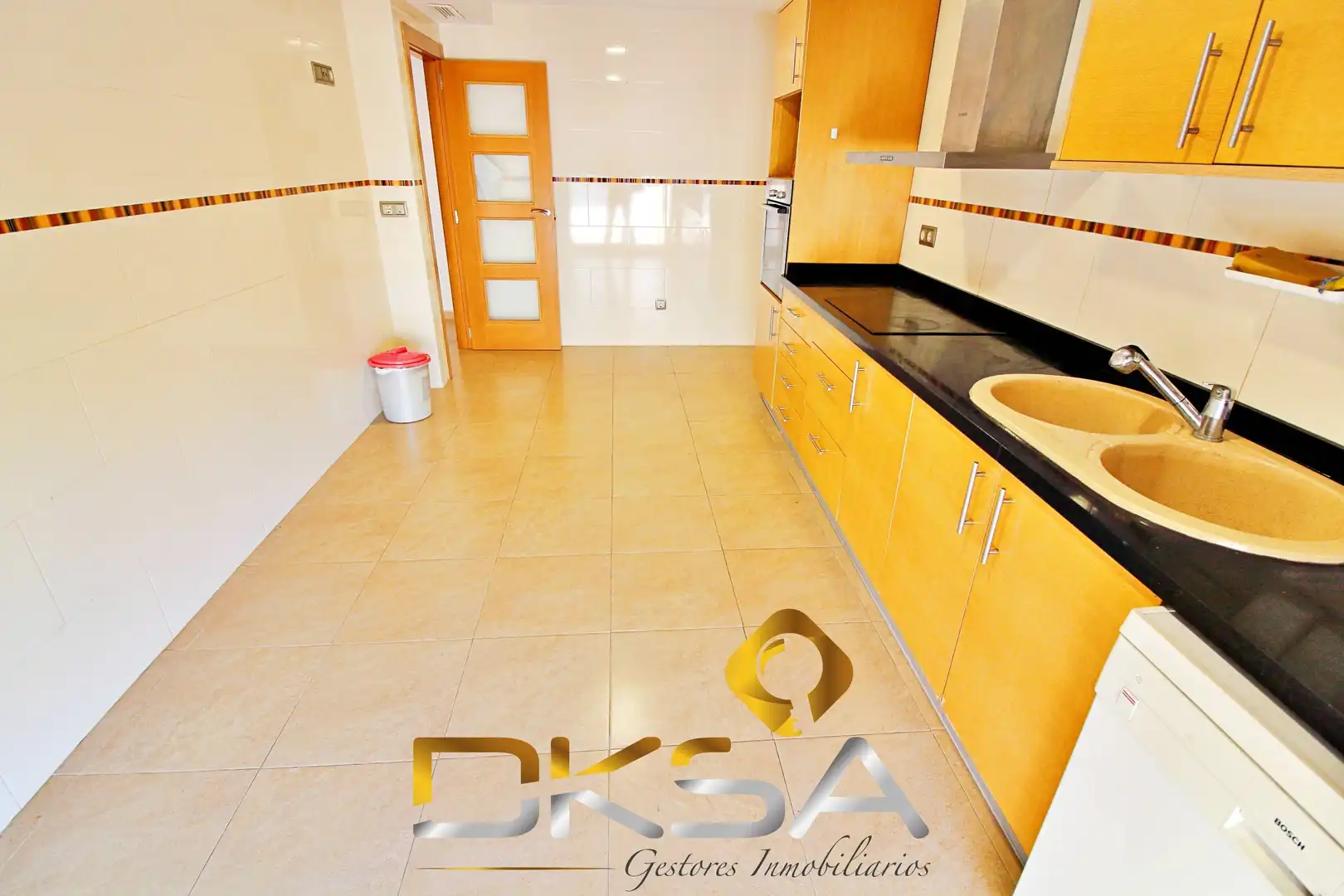 Kitchen of Flat for rent in Vila-real  with Air Conditioner and Heating