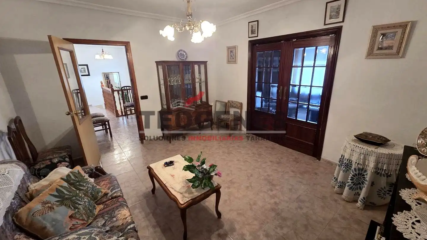 Houses for sale in Villarejo de Fuentes  with Terrace and Furnished