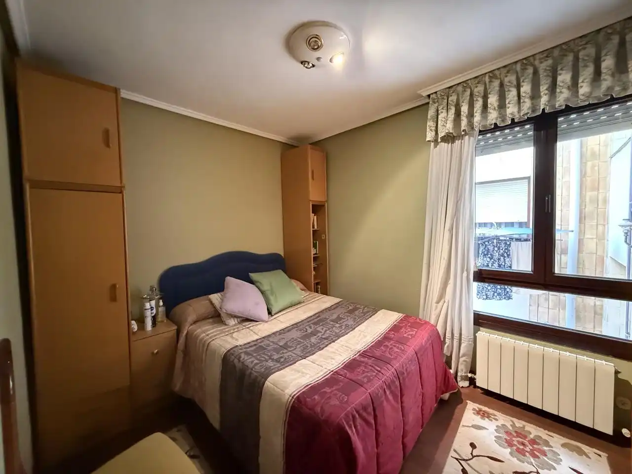 Bedroom of Flat for sale in Barakaldo   with Heating and Balcony