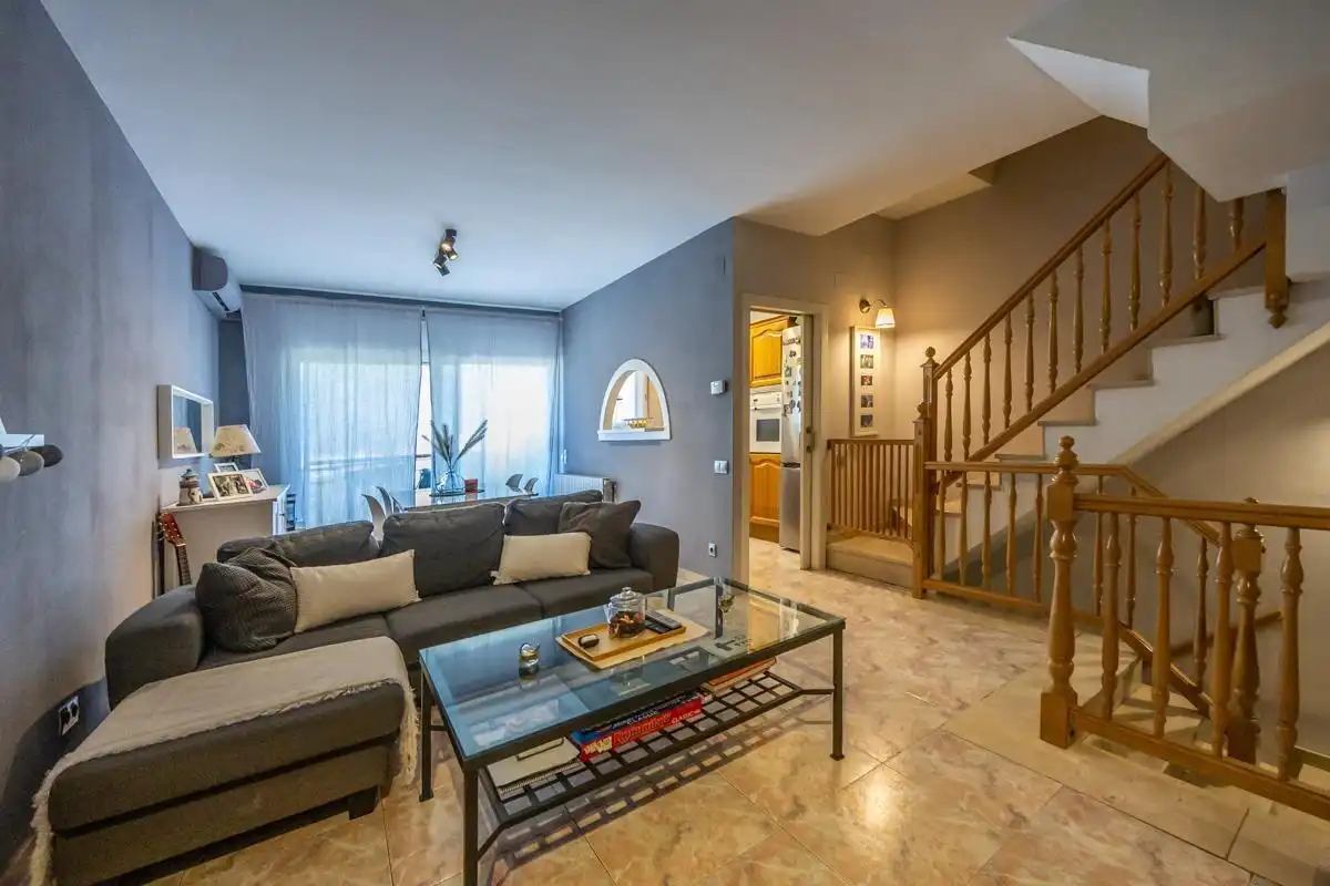 Living room of Detached homes for sale in Sabadell  with Air Conditioner and Terrace