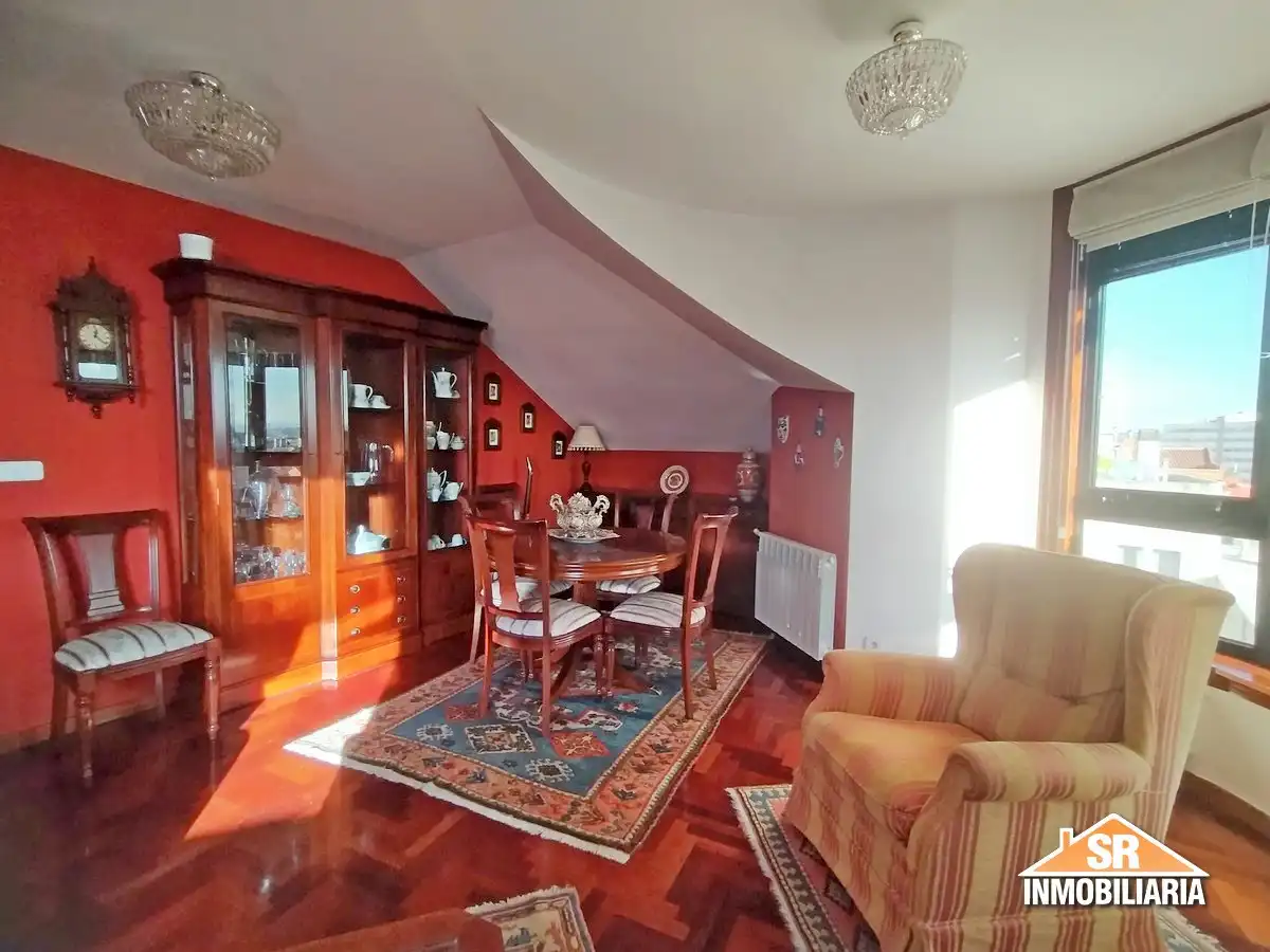 Penthouse with lift to rent in Calle General Salcedo Molinuevo, imagen 11