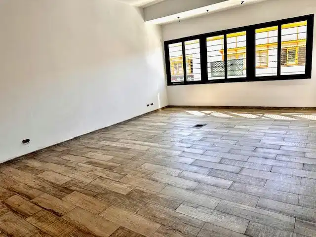Fabrikhallen zur Miete in Marbella
