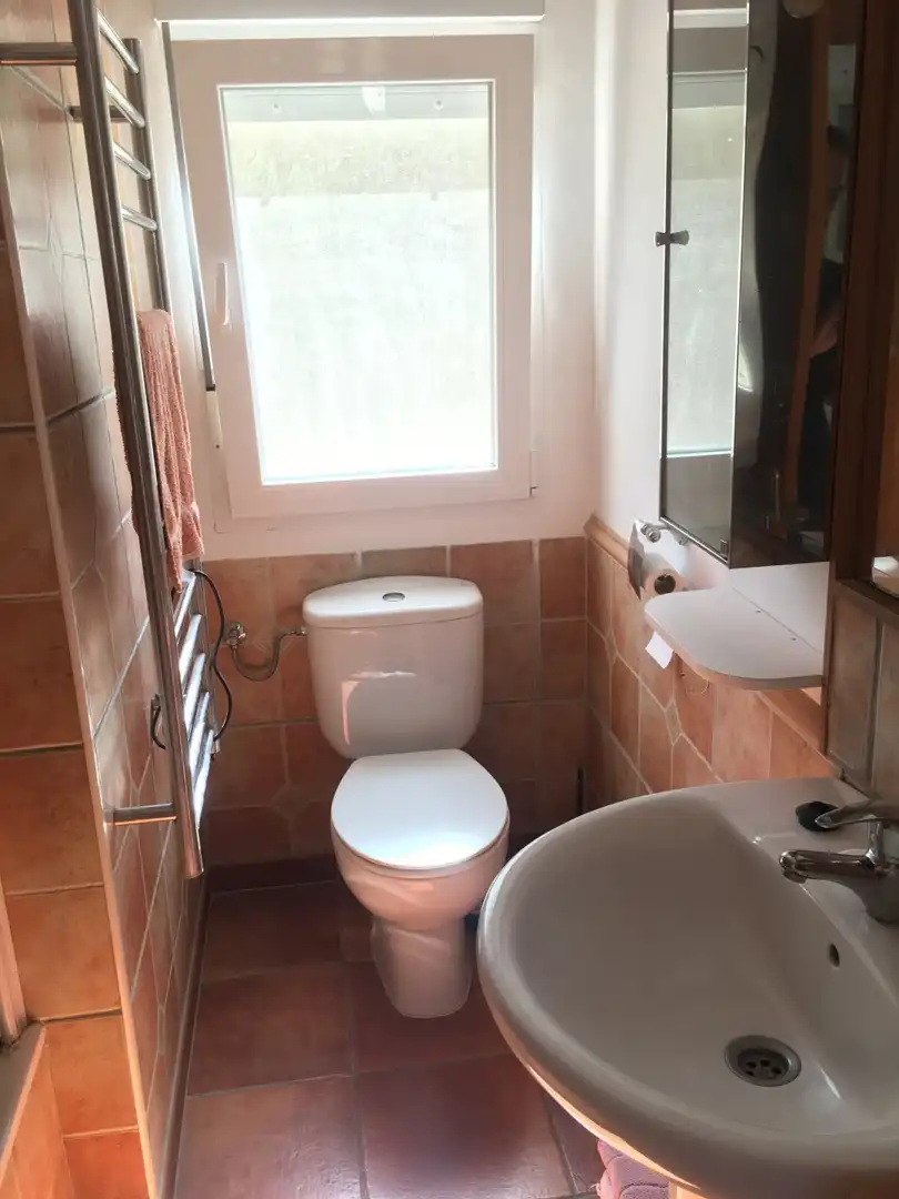 Baño de Finca rústica en venta en Vélez de Benaudalla con Aire acondicionado, Calefacción y Terraza