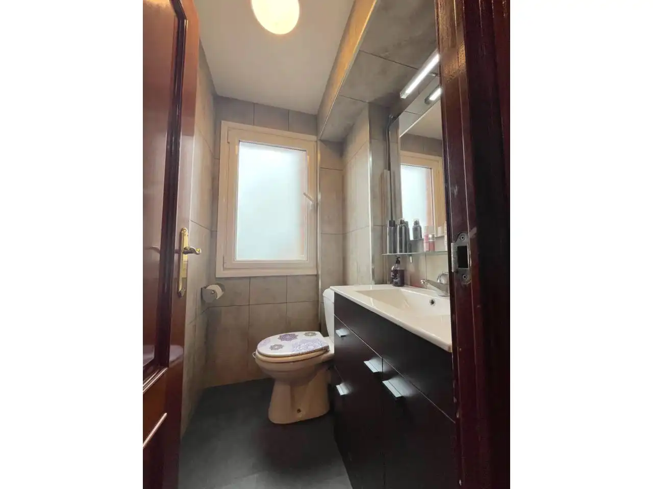 Bathroom of Flat for sale in Erandio  with Heating, Terrace and Furnished
