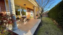 Terrace of House or chalet for sale in Villaquilambre  with Heating and Private garden