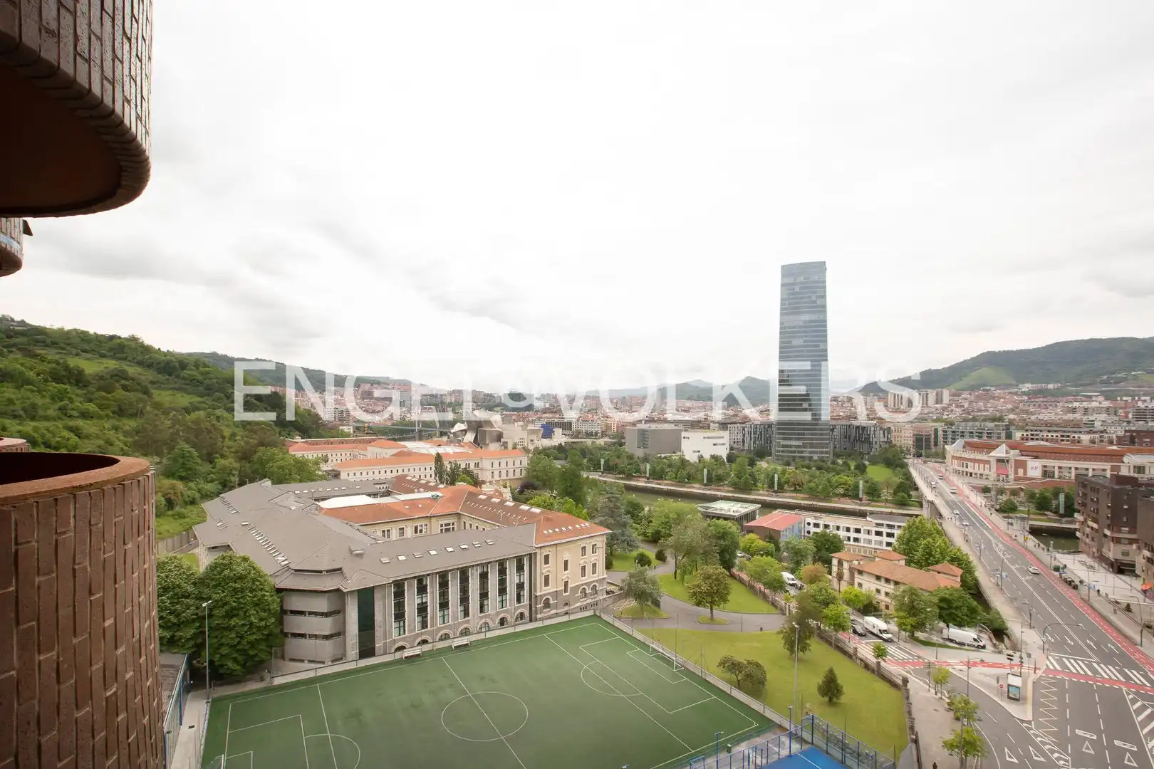 Vista exterior de Piso en venta en Bilbao  con Calefacción, Terraza y Balcón