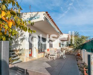 Vista exterior de Casa o xalet en venda en Torredembarra amb Aire condicionat