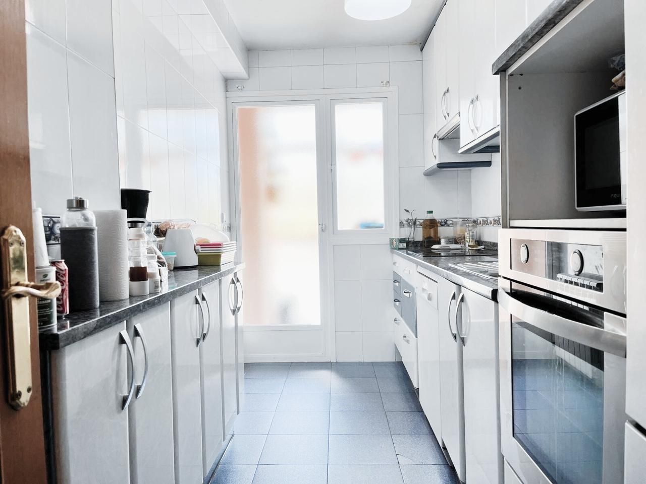 Kitchen of Flat for sale in  Madrid Capital  with Heating and Terrace