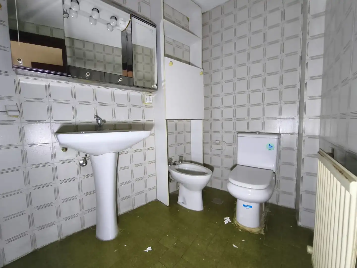 Badezimmer von Wohnung zum Verkauf in  Pamplona / Iruña
