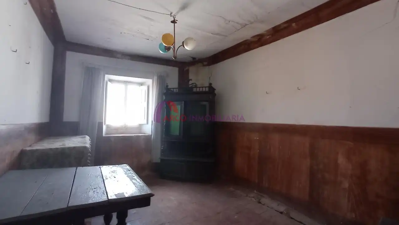 Sala de estar de Casa o chalet en venta en Arcos con Calefacción y Jardín privado