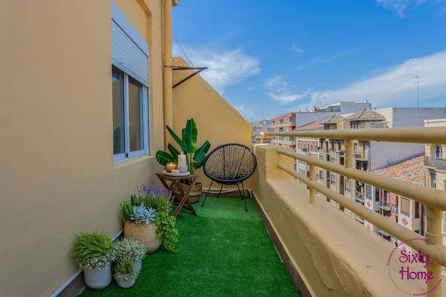 Ático en Venta en Calle del Conde de Aranda, 59 en Paseo Independencia