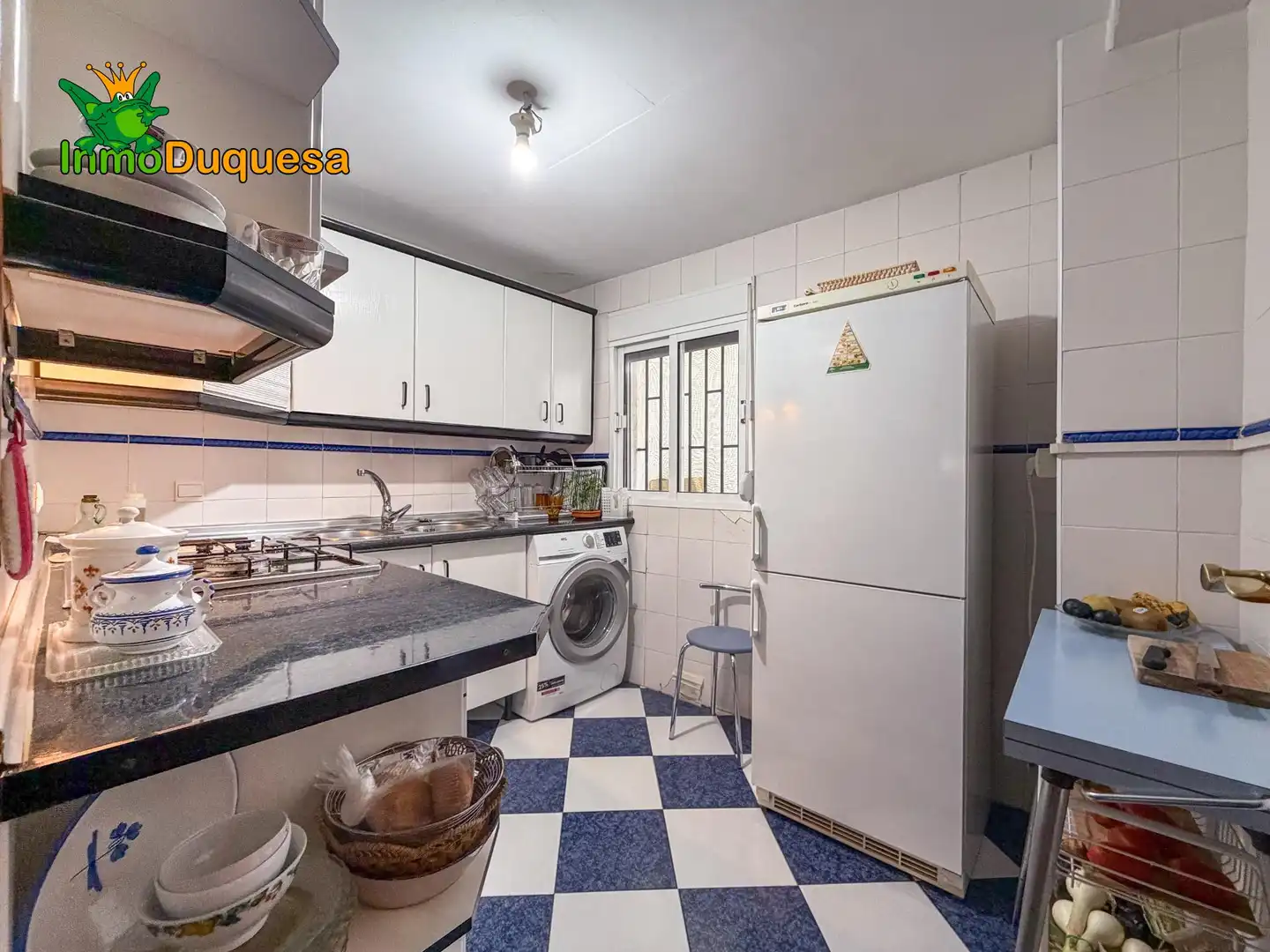 Kitchen of Houses for sale in Pinos Genil  with Heating, Private garden and Terrace