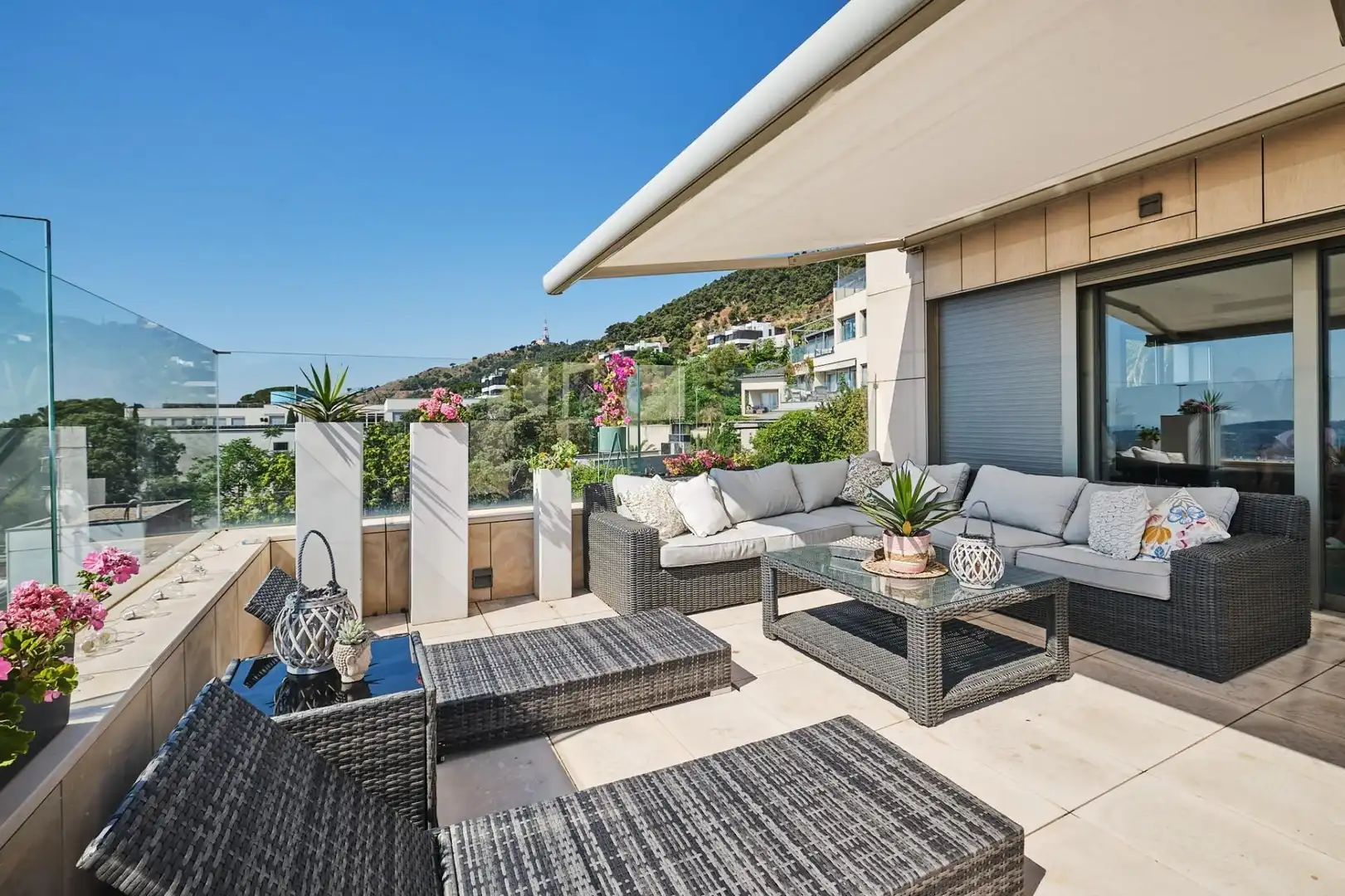 Terraza de Casa o chalet en venta en Barcelona con Piscina comunitaria