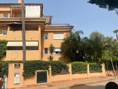 Vista exterior de Pis en venda en Marbella