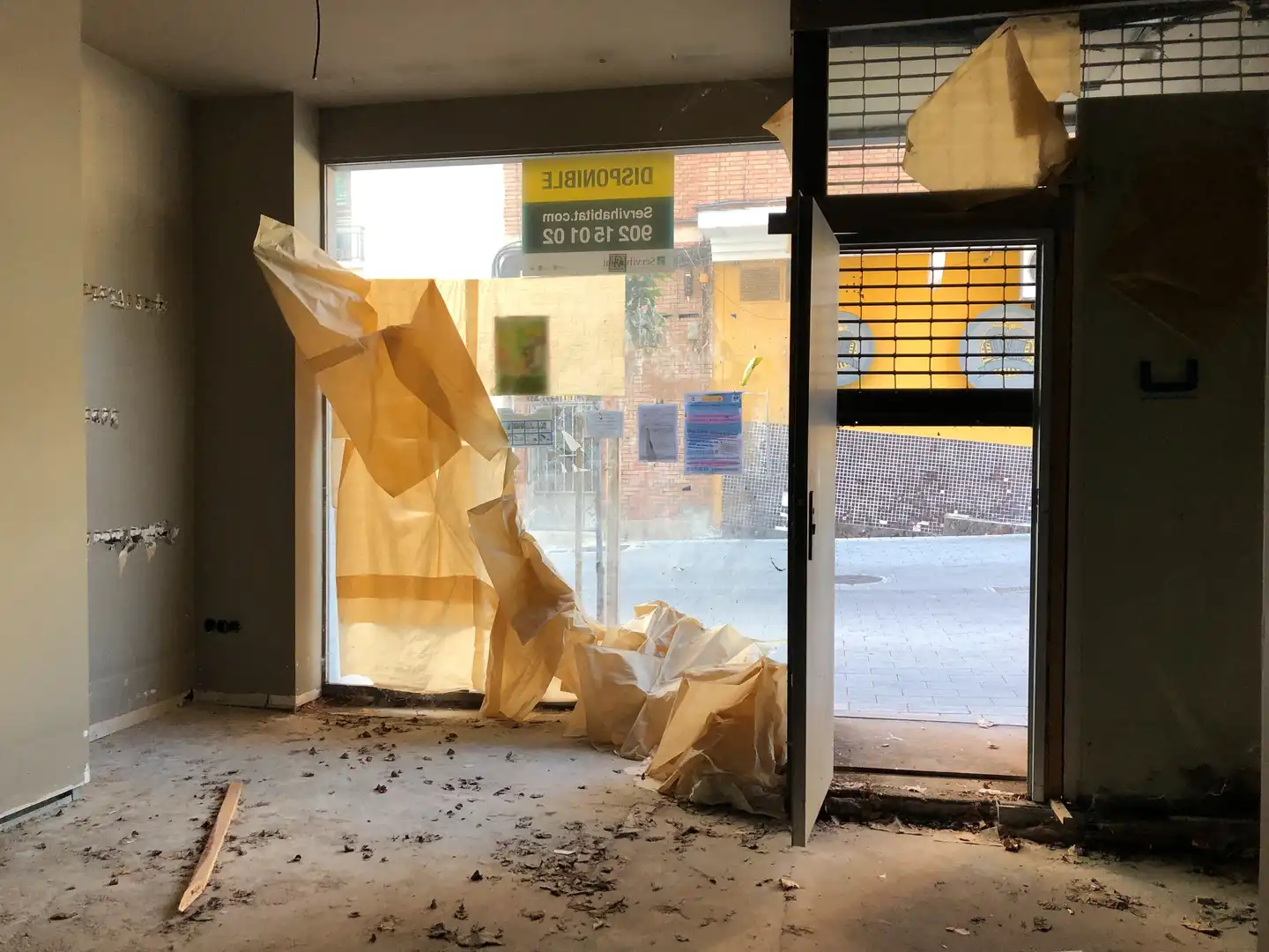 Local comercial en venda a Calle Montesa 12, imagen 3