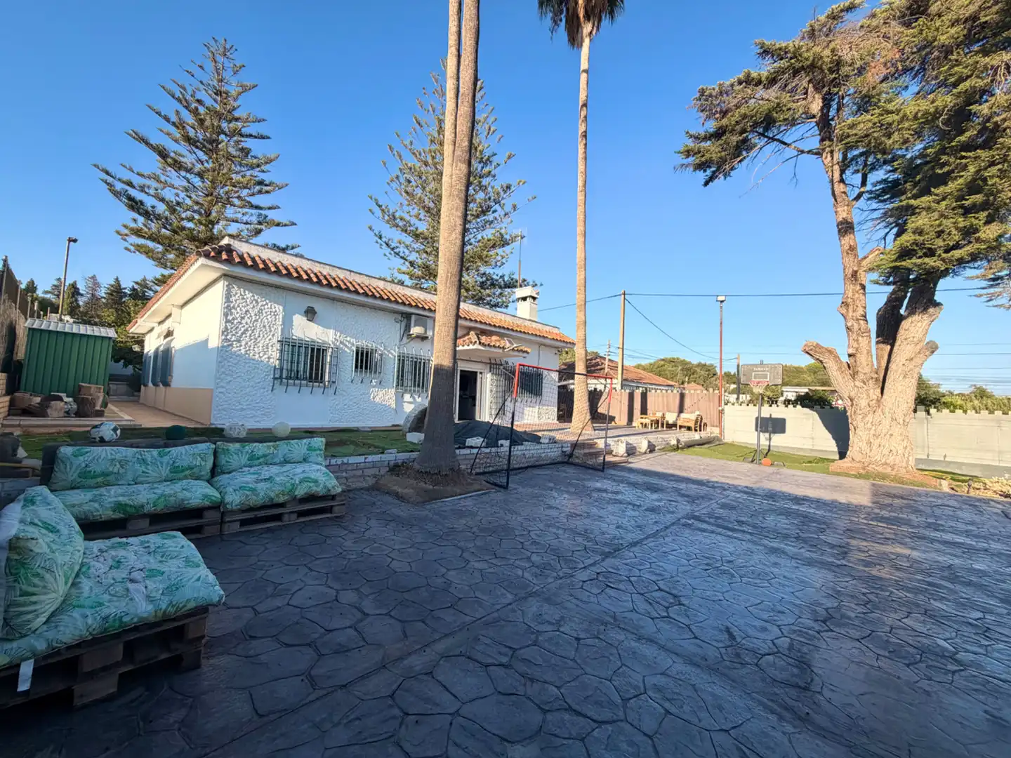 Chalet con piscina en venta en El Juncal - Vallealto, imagen 5