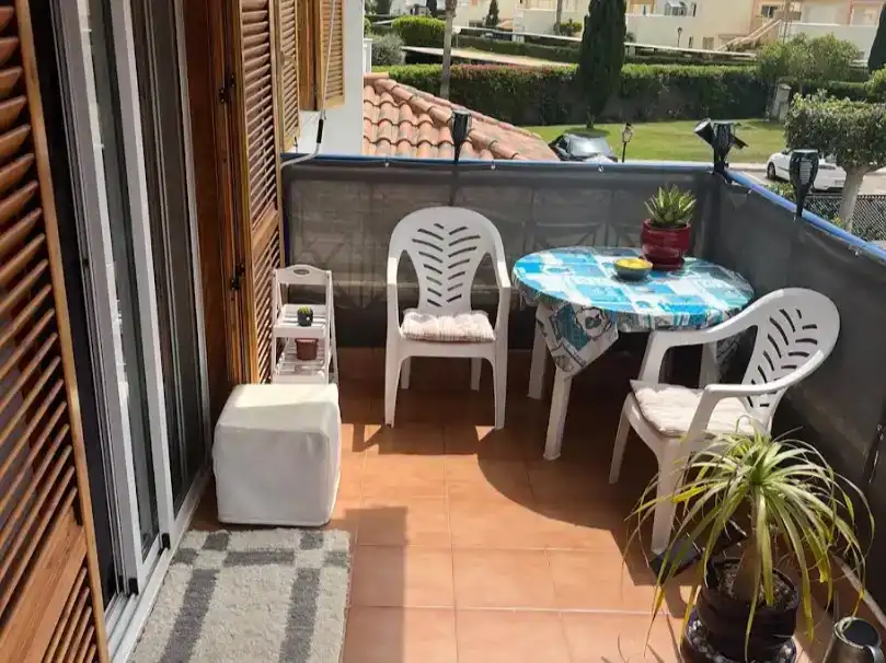 Terrassa de Pis per a compartir en Vera