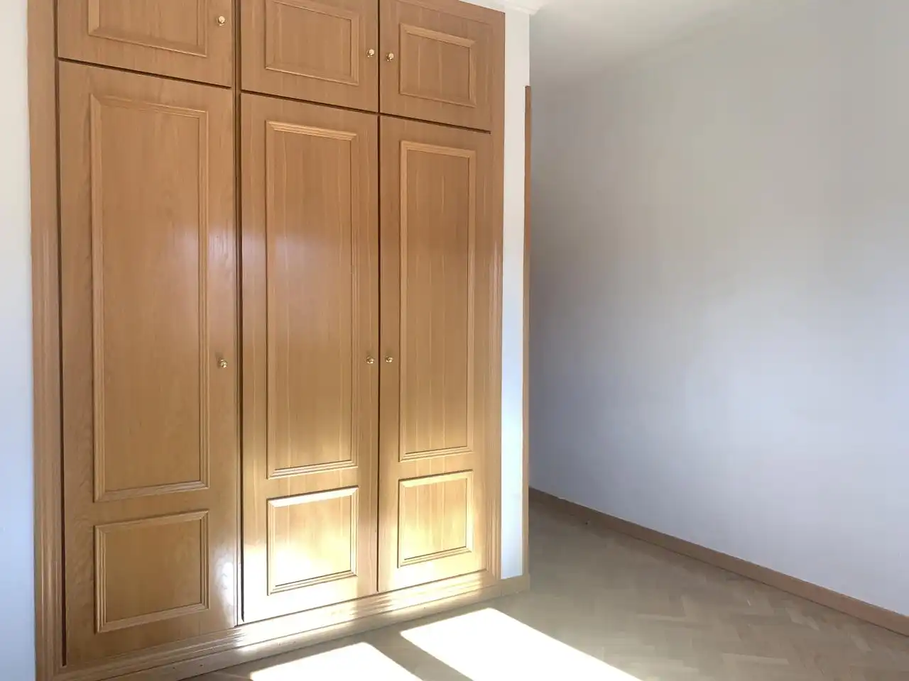 Habitación de Piso de alquiler en Manzanares El Real con Parquet, Terraza y Piscina comunitaria