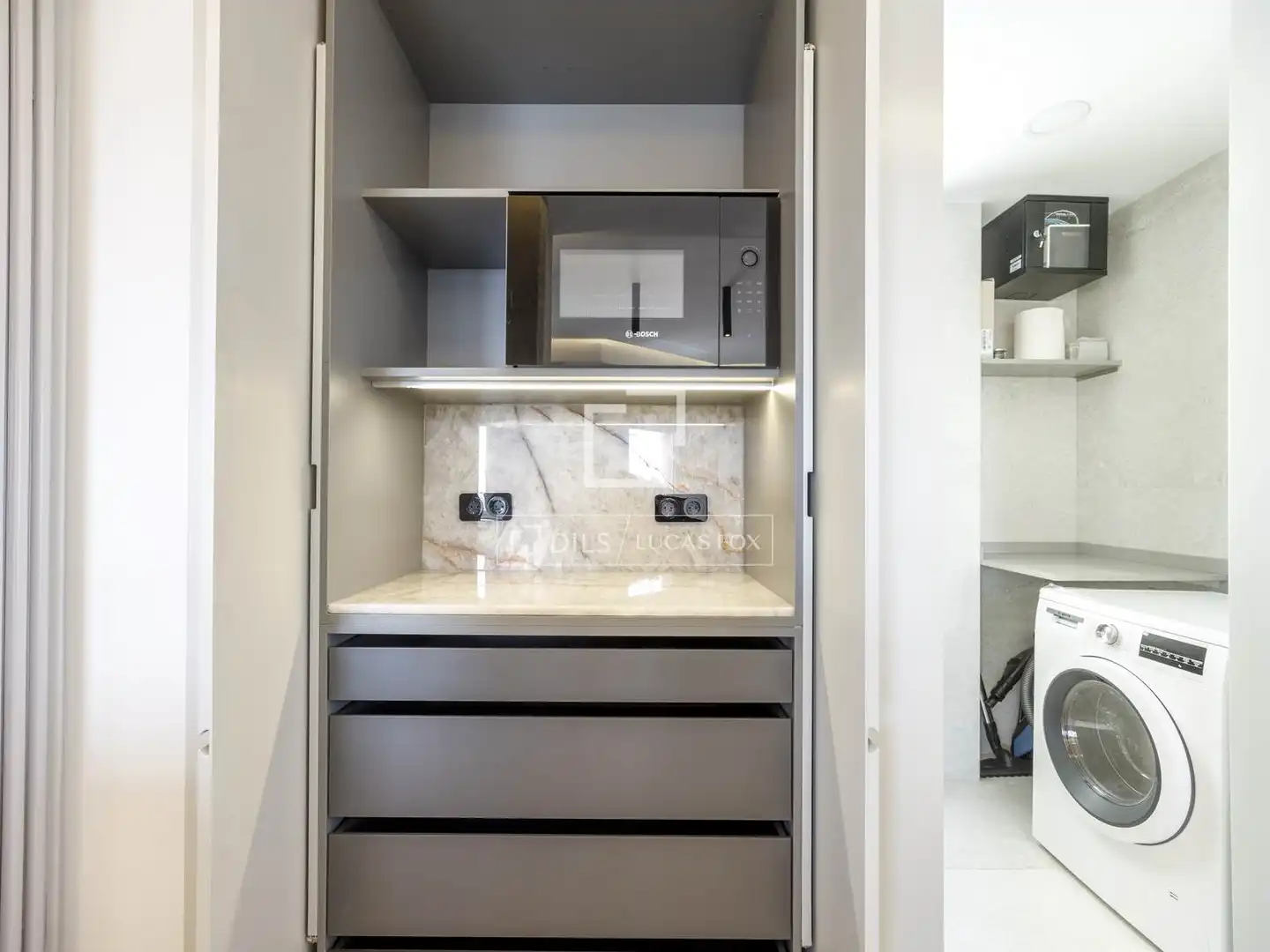 Kitchen of Attic for rent in Valencia  with Air Conditioner, Heating and Parquet flooring