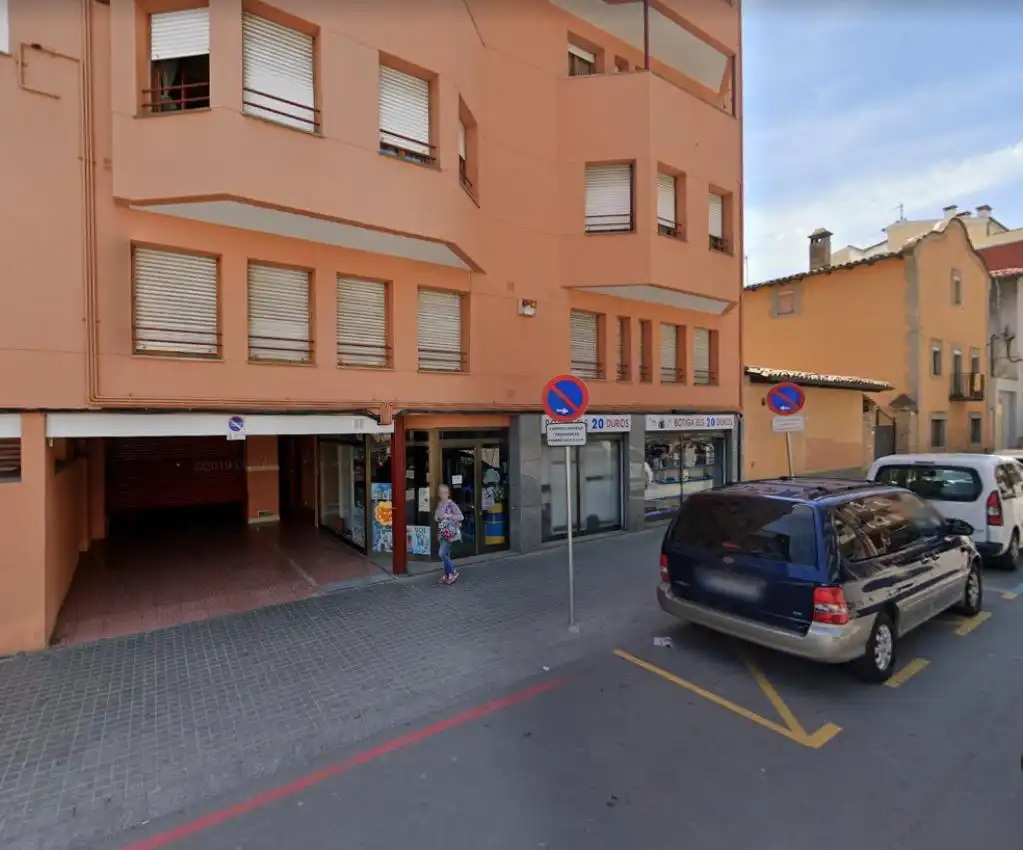 Local comercial en venda a C/ Bisbe Strauch