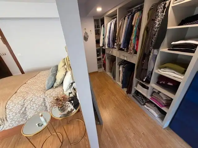 Habitación de Piso en venta en León Capital  con Calefacción, Parquet y Terraza