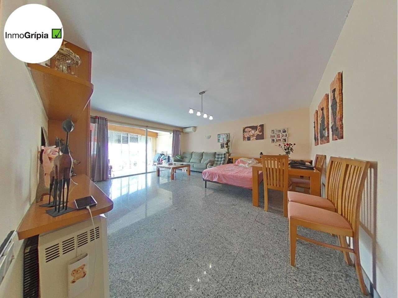 Sala de estar de Piso en venta en Terrassa con Aire acondicionado, Calefacción y Balcón
