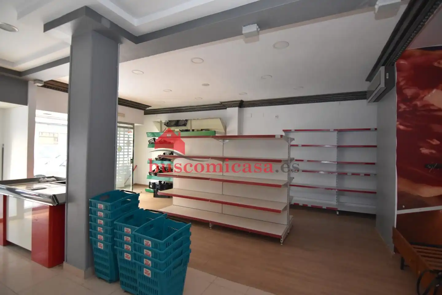 Local en venda en Linares amb Aire condicionat