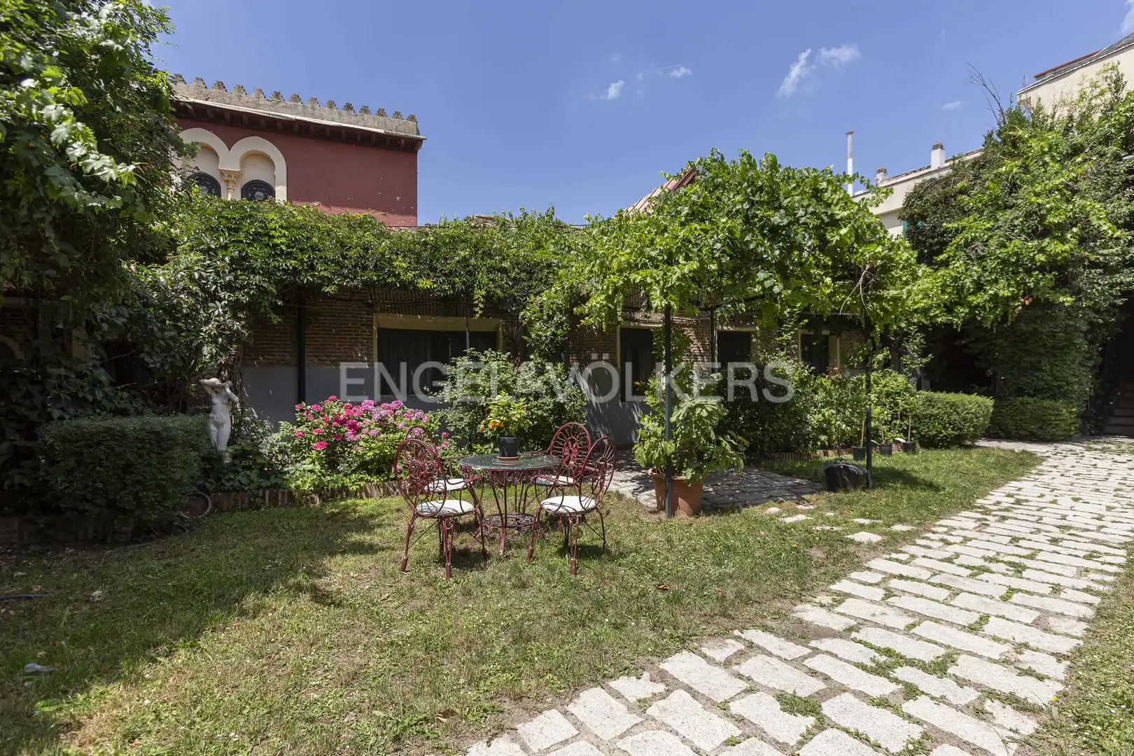 Houses for sale in El Pardo