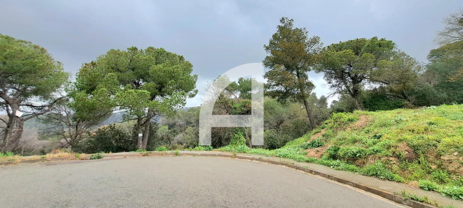 Grundstücke zum verkauf in Canigo, Molins de Rei