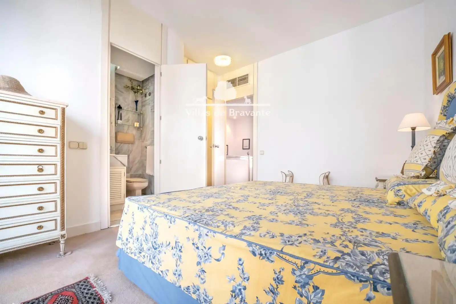 Habitación de Dúplex en venta en Marbella con Aire acondicionado, Calefacción y Parquet